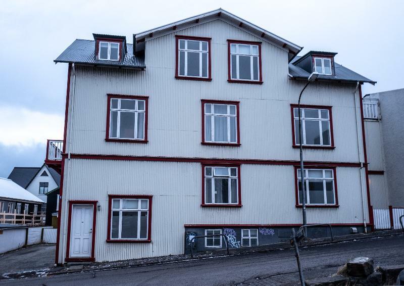 Luna Hotel Apartments Amtmannsstigur Reykjavik Extérieur photo