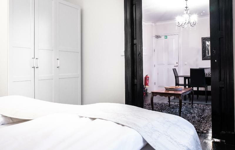 Luna Hotel Apartments Amtmannsstigur Reykjavik Extérieur photo